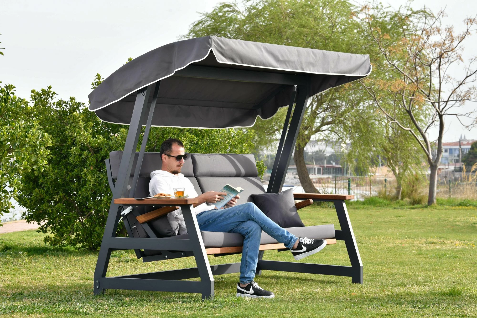 Karrige lëkundëse treshe për kopsht, ngjyrë antracit, Skye Decor Nova 2400