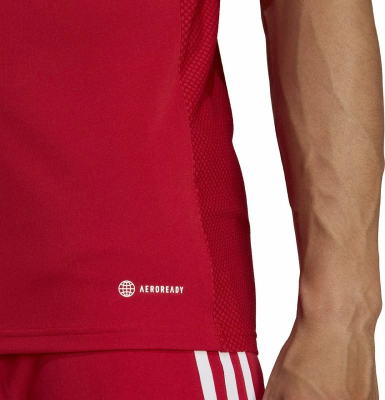 Maicë adidas për meshkuj, e kuqe