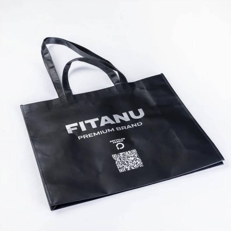 Çantë krahu Fitanu unisex, e zezë