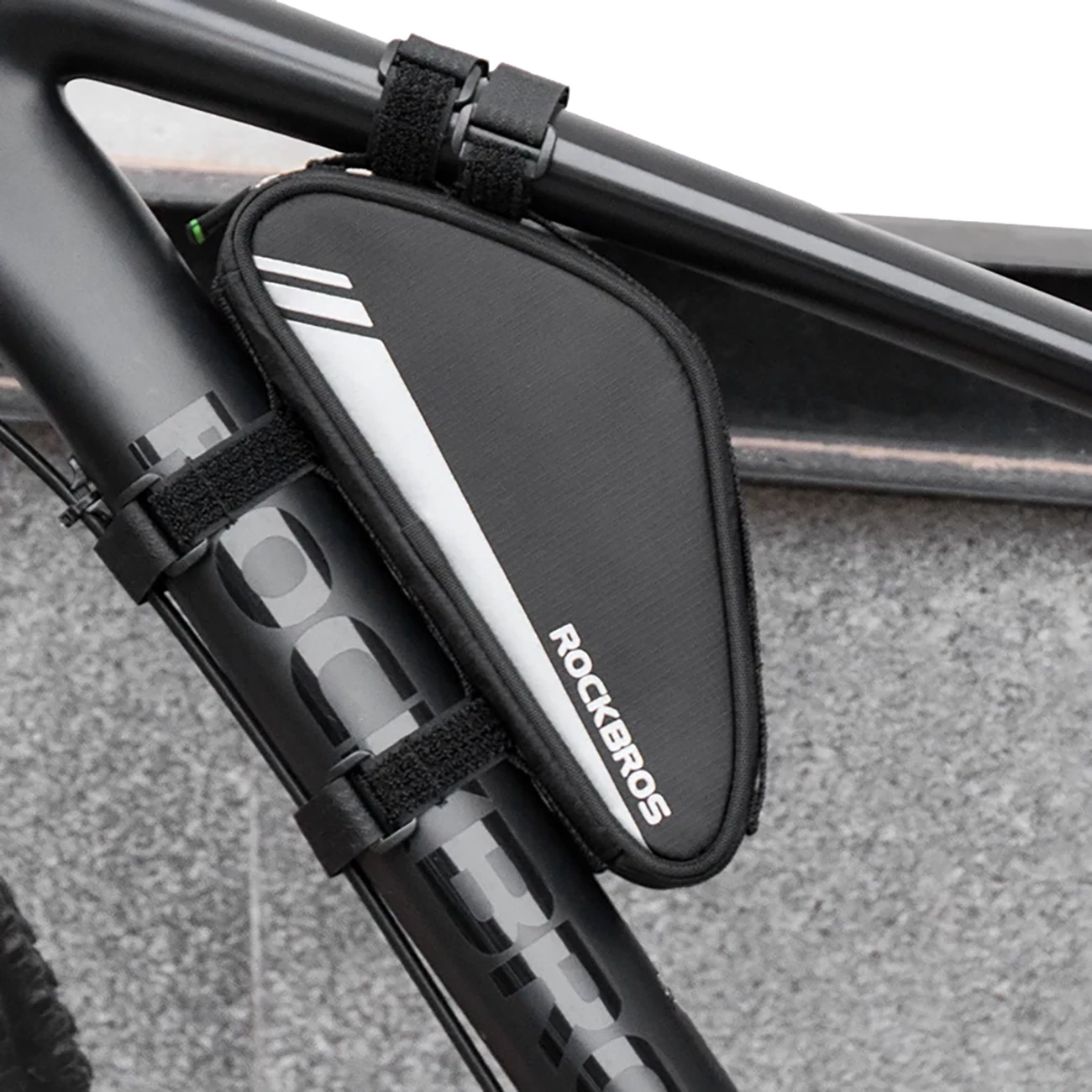 Çantë kornize për biçikletë Rockbros B55-BK, 0.7L, najlon, e zezë
