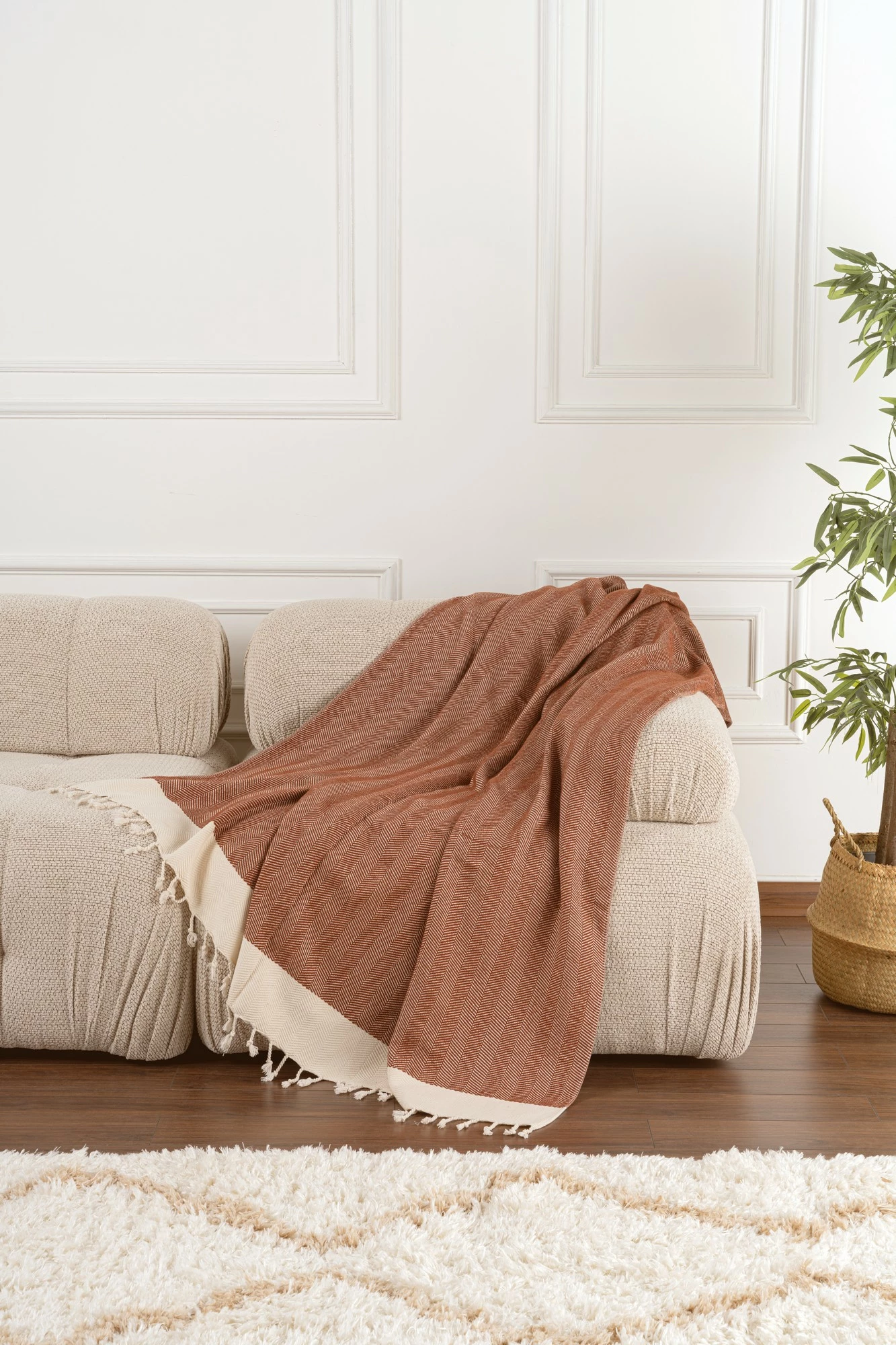 Mbulesë divani L'essentiel, ngjyrë e kuqe kafe balte, Baliksirti