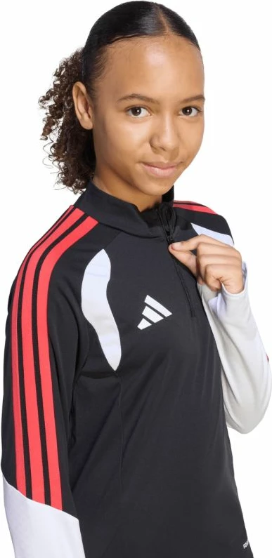 Duks fëmijësh adidas Tiro 26 Competition Training Top KC3783, zi, bardhë, kuqe [Madhësia: 128 cm]