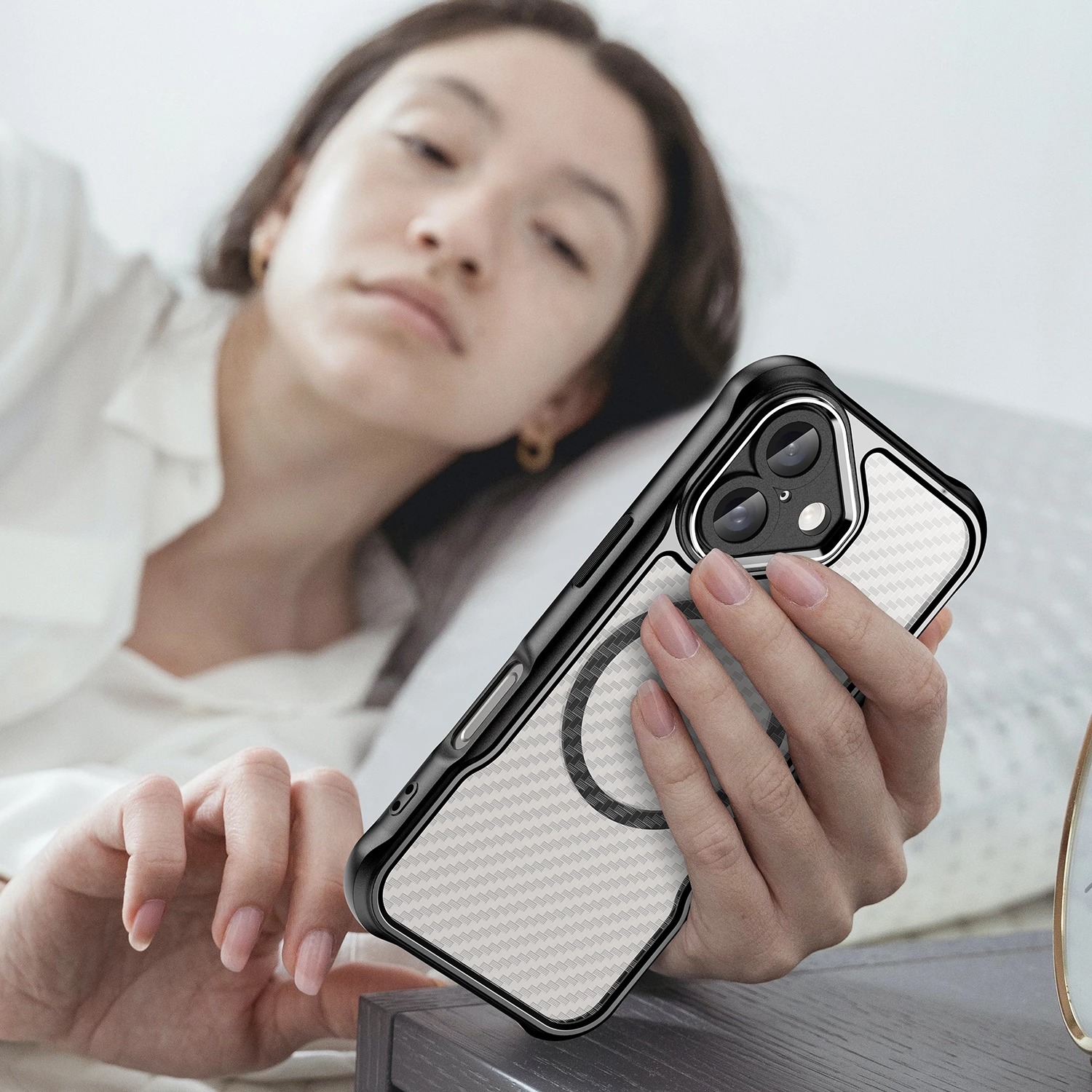 Mbështjellës Hurtel Leading Series MagSafe për iPhone 16, TPU, i zi