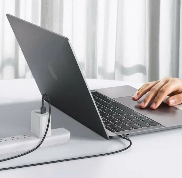 Kabllo USB-C në USB-C AUKEY CB-CD45, 0.9m, 60W, E zezë