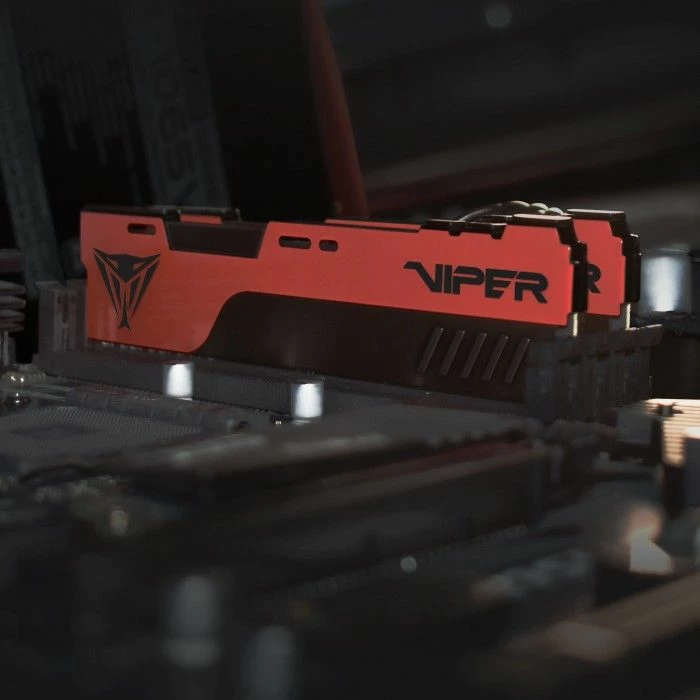RAM memorje Patriot Viper Elite II PVE2432G320C8K 32GB (2x16GB) DDR4 3200MHz CL18 UDIMM, kuqe/zi (set)