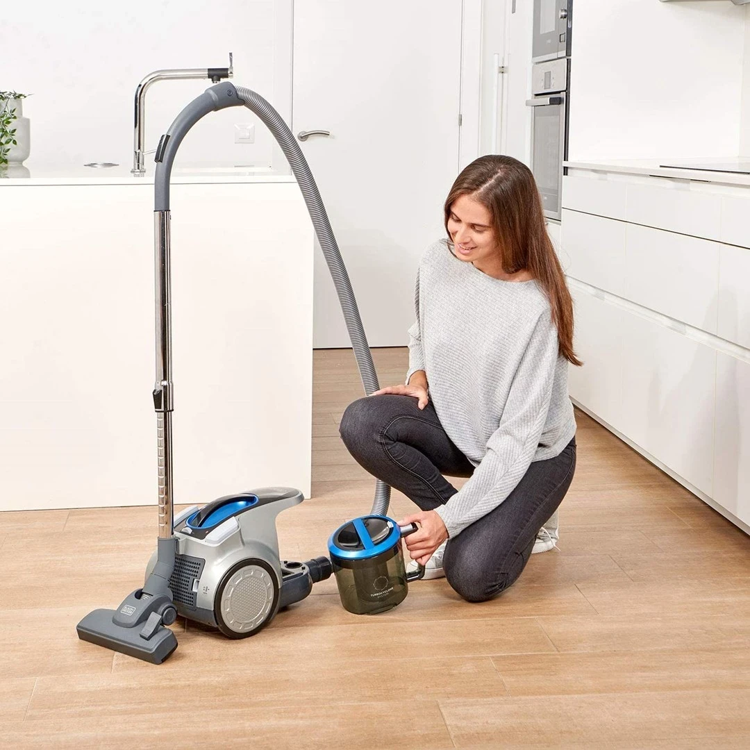 Fshesë me korrent Black+Decker BXVML700E, 700W