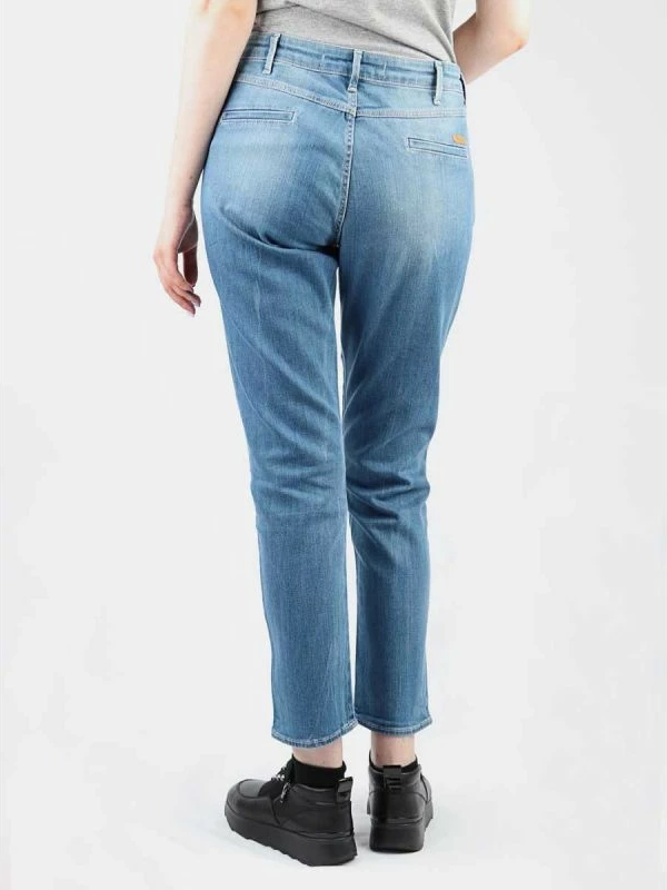 Jeans për femra Wrangler
