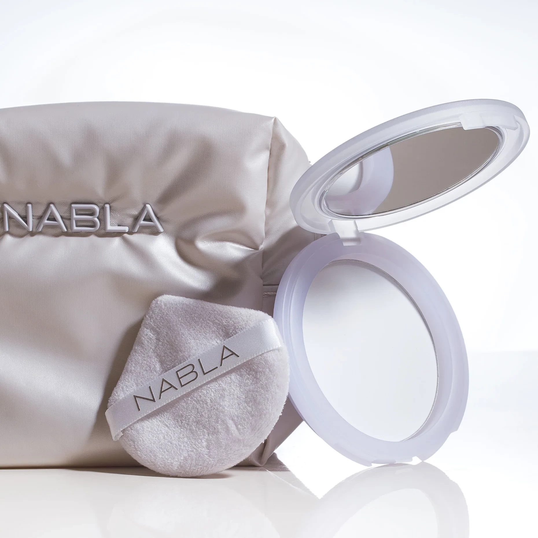 Pudër Nabla Close-Up Blotting - Translucent