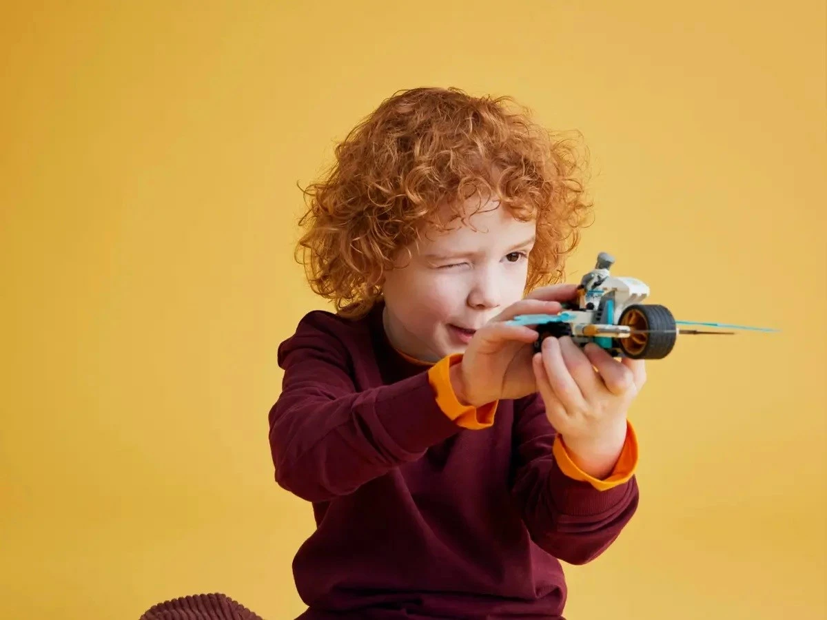 Set LEGO NINJAGO Zane's Ice Motorcycle 71816, 84 pjesë, me minifigurë