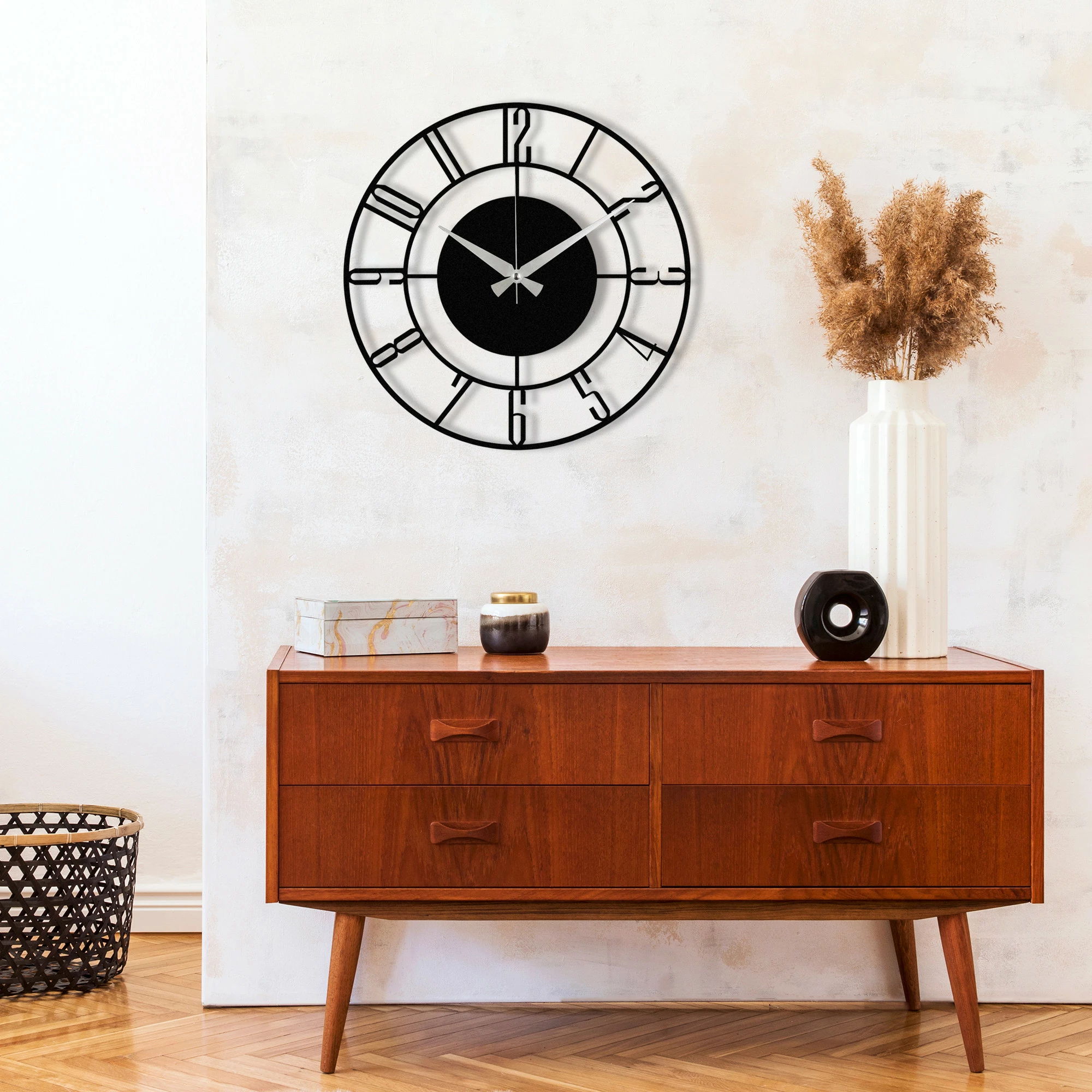 Orë muri dekorative prej metali, Wallity Enzoclock - S011, e zezë, 48x48cm