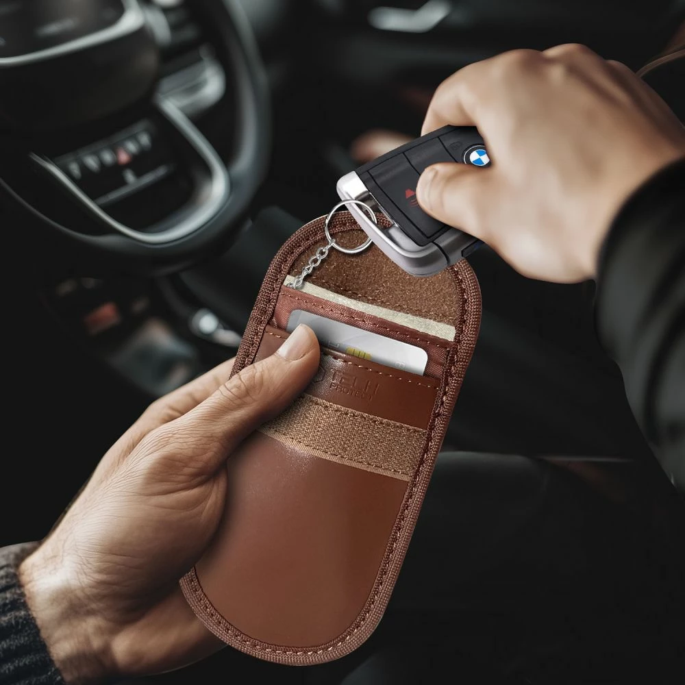 Mbështjellës për çelësa makine Tech-Protect KLR100, RFID, Kafe