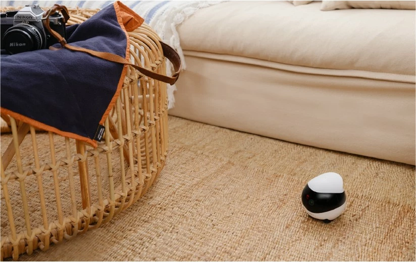 Robot për kafshë Enabot EBO SE, kamera 1080p, WiFi, app, natës, lazer