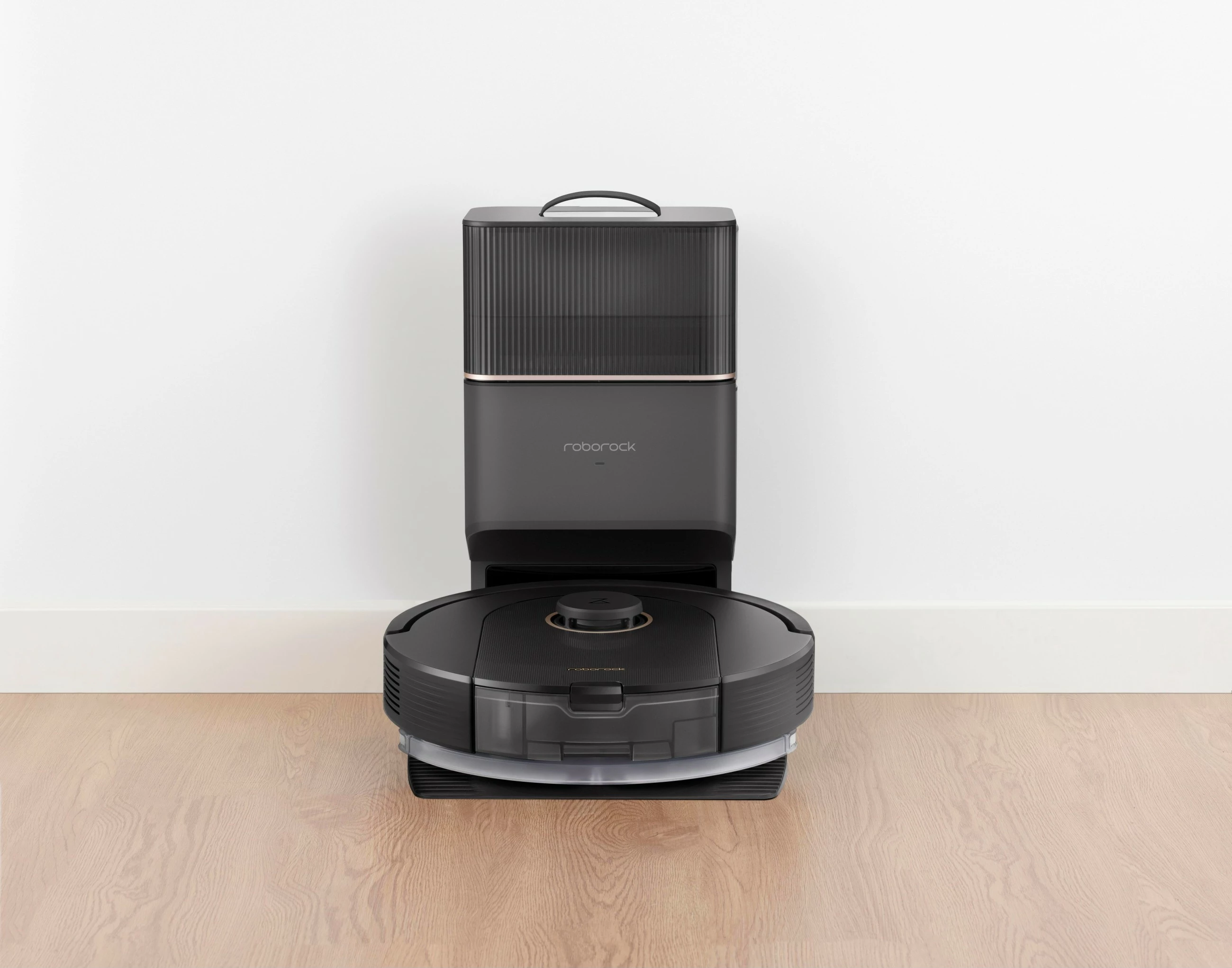 Robot fshesë Roborock Q5 Pro+, DuoRoller, 5500 Pa, 0.77L, 2.5L, e zezë