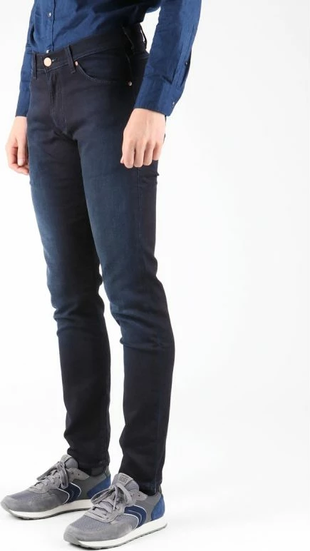 Pantallona për meshkuj Wrangler, Night Rider