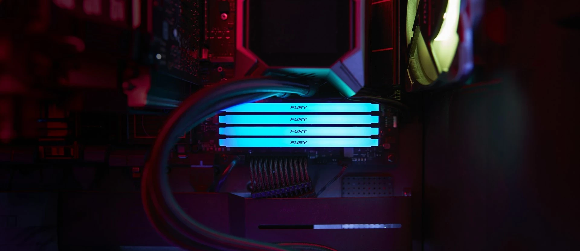 RAM Memorje Kingston FURY Beast 32GB 3200MT/s DDR4 CL16 RGB
