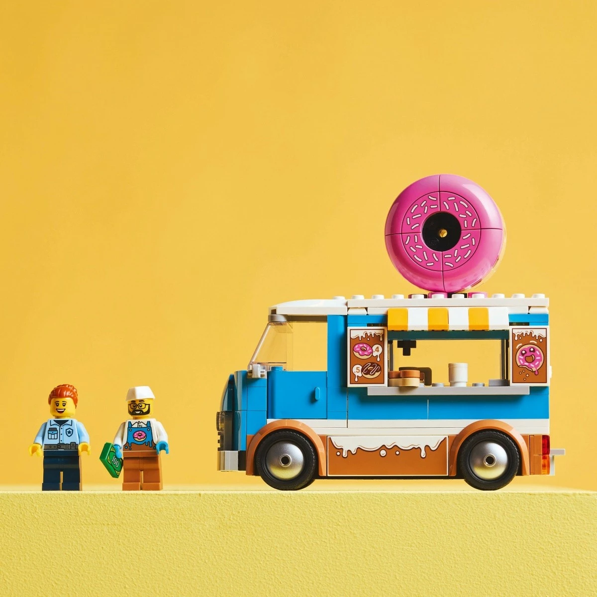 Set LEGO City Mobile Donut Shop 60452, 196 pjesë, plastikë