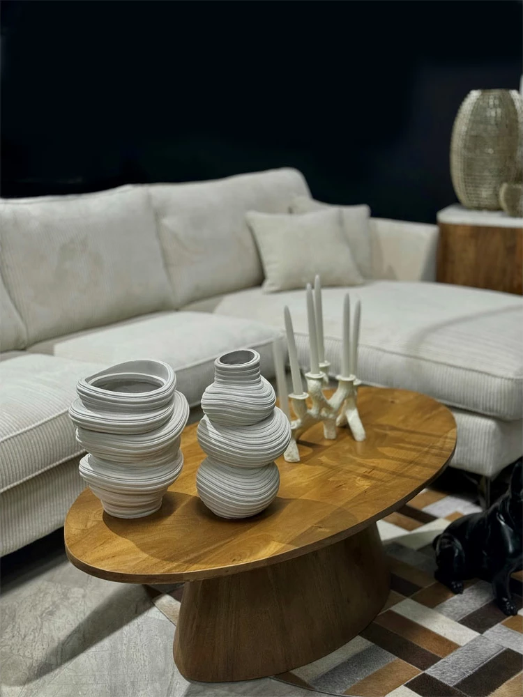 Vazo Votsalo, polirezine, e bardhë, 27x25x33 cm