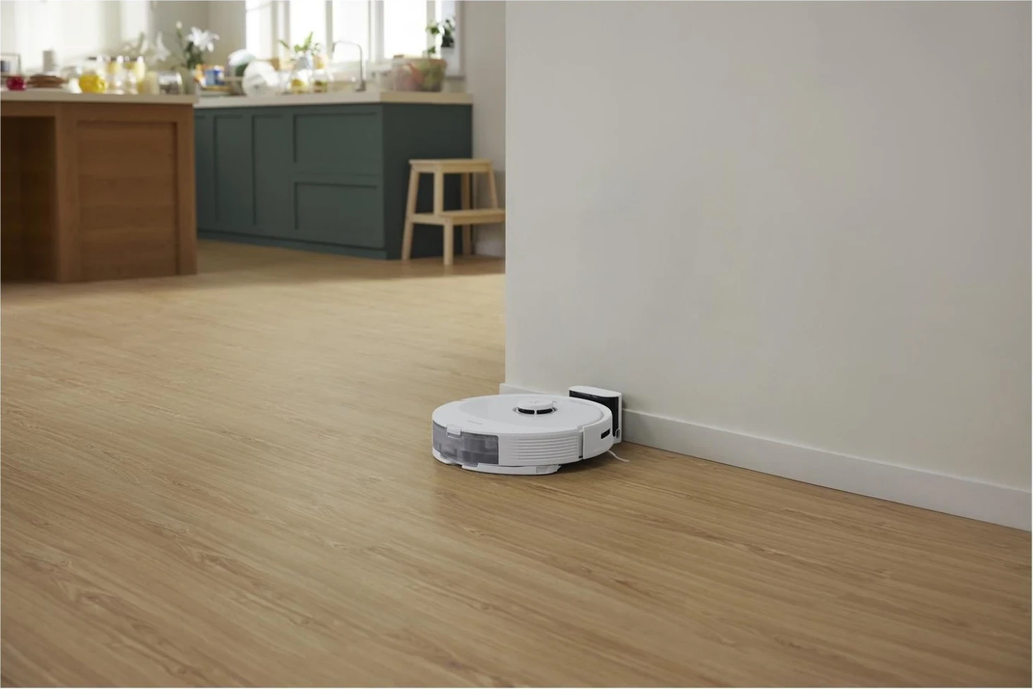 Robot Pastrues dhe Mop Roborock Q8 Max, i bardhë