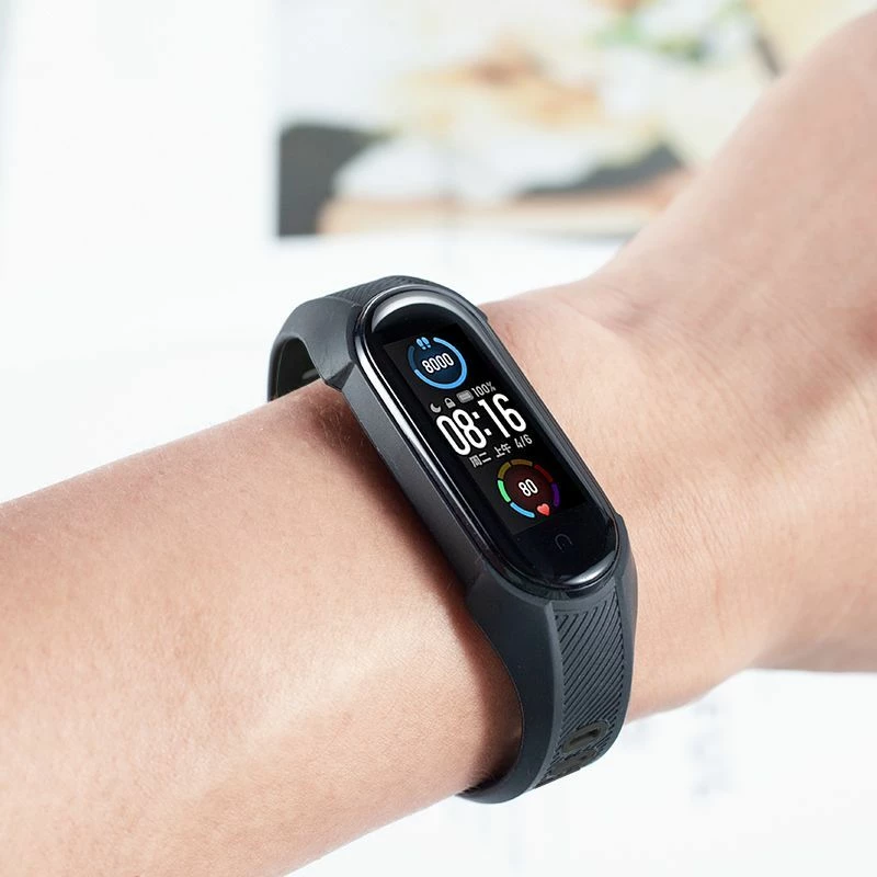 Rrip sportiv Tech-Protect Armor për Xiaomi Mi Band 5/6/7/NFC, i zi