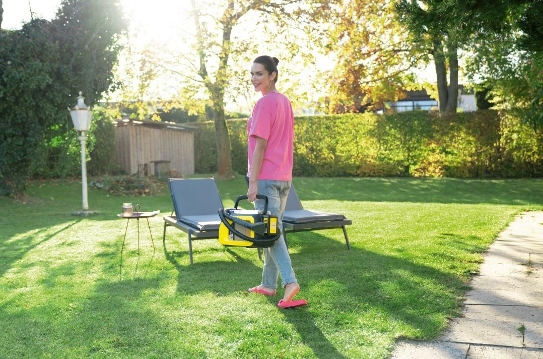 Pastrues me bateri për pastrim të lagësht Karcher SE 3-18 Compact, 1.7L, 18V, Zi/Verdhë, me set aksesoresh