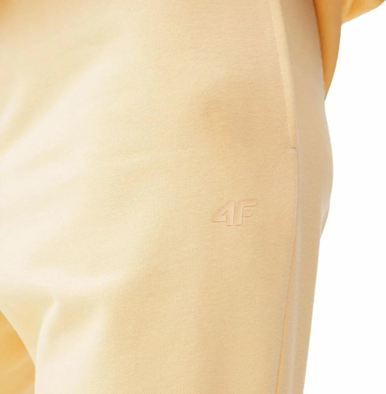 Pantallona për femra 4f, të verdha