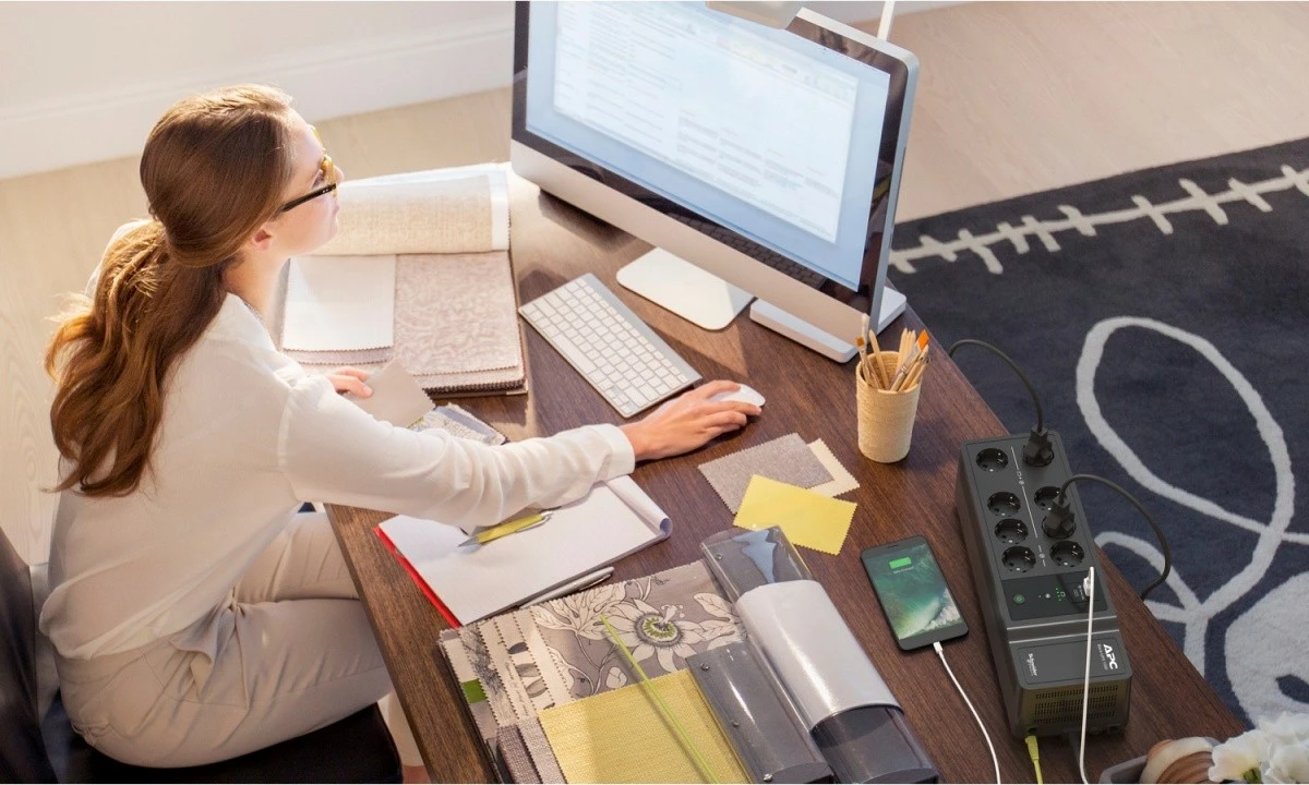 UPS APC BE1050G2-GR Back-UPS, 1050VA, 8 dalje Schuko, e zezë