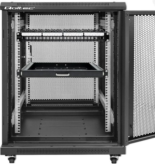 Patch panel Qoltec 54516 për rack 19", 24 porta, 1U, UTP, e zezë