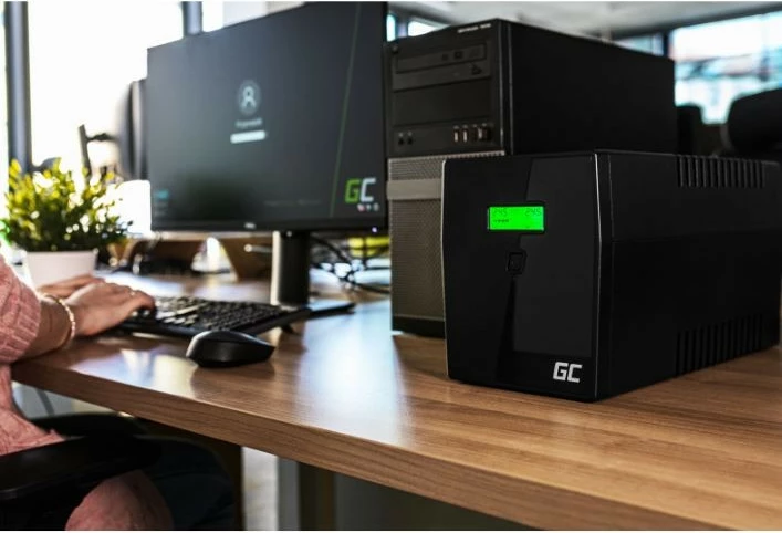 UPS Green Cell UPS02, 800VA 480W, Tower, Ekran LCD, e zezë