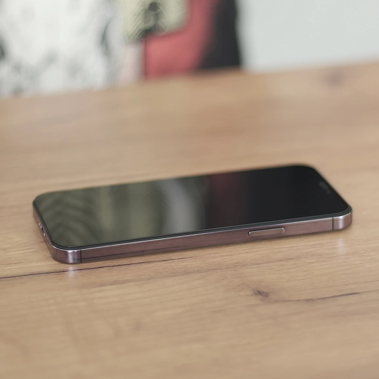 Xham i temperuar Wozinsky Full Glue për iPhone 15, 2 copë, me kornizë të zezë