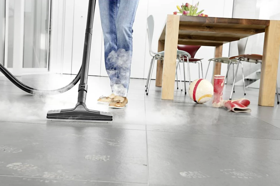 Fshesë me vakum dhe avull Karcher SV 7 