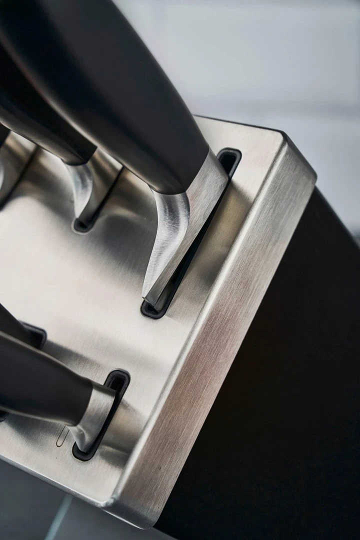 Set thika kuzhine Zwilling Four Star 35145-007-0, 7 copa, të zeza