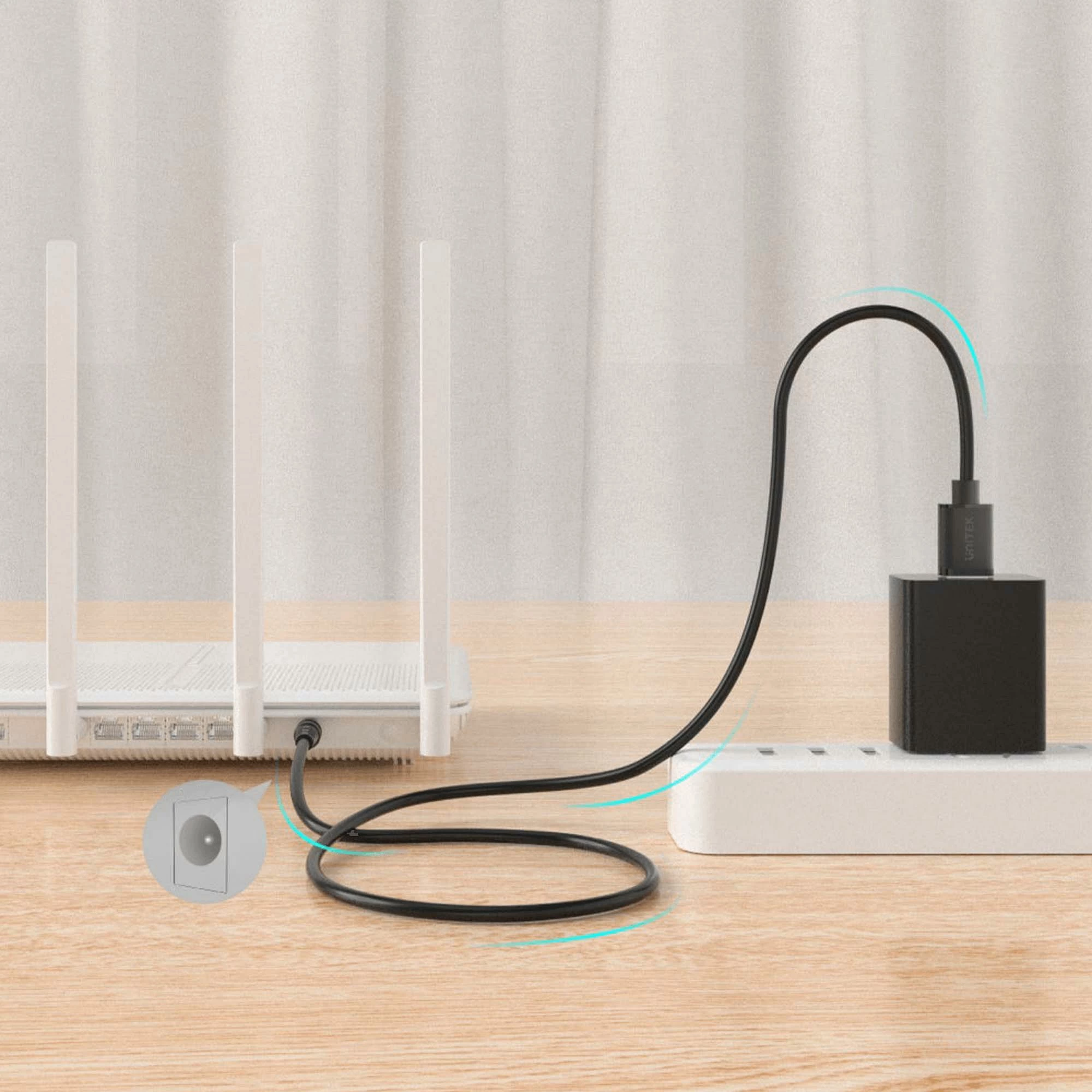 Kabllo USB-A në DC 3.5 mm Unitek Y-C495BK 1 m 5V/3A (15 W) 3.5x1.35 mm e zezë