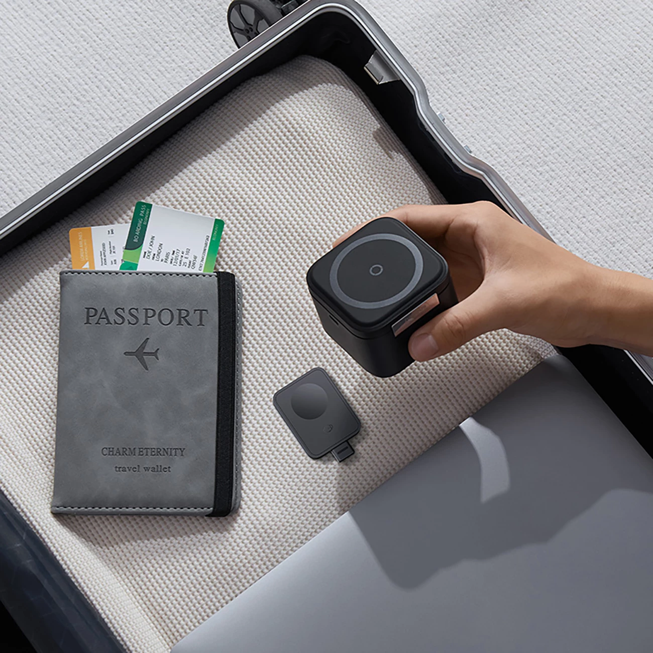 Karikues wireless 3-në-1 Baseus MagPro, 25W, MagSafe, për telefon, kufje e smartwatch, i zi