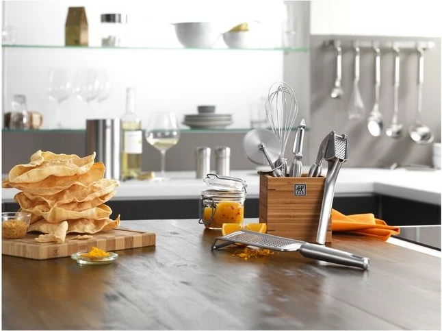 Prerës pice Zwilling Pro 37160-037-0, çelik inoks