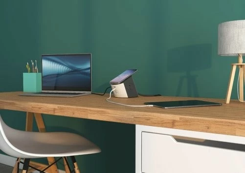 Zgjatues Legrand 049412 me 2 priza 2P+E, karikues induktiv Qi, USB A+C, 2m, zi/gri