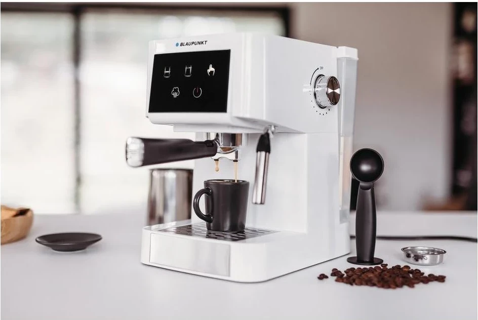 Aparat kafeje Blaupunkt CMP501, i bardhë