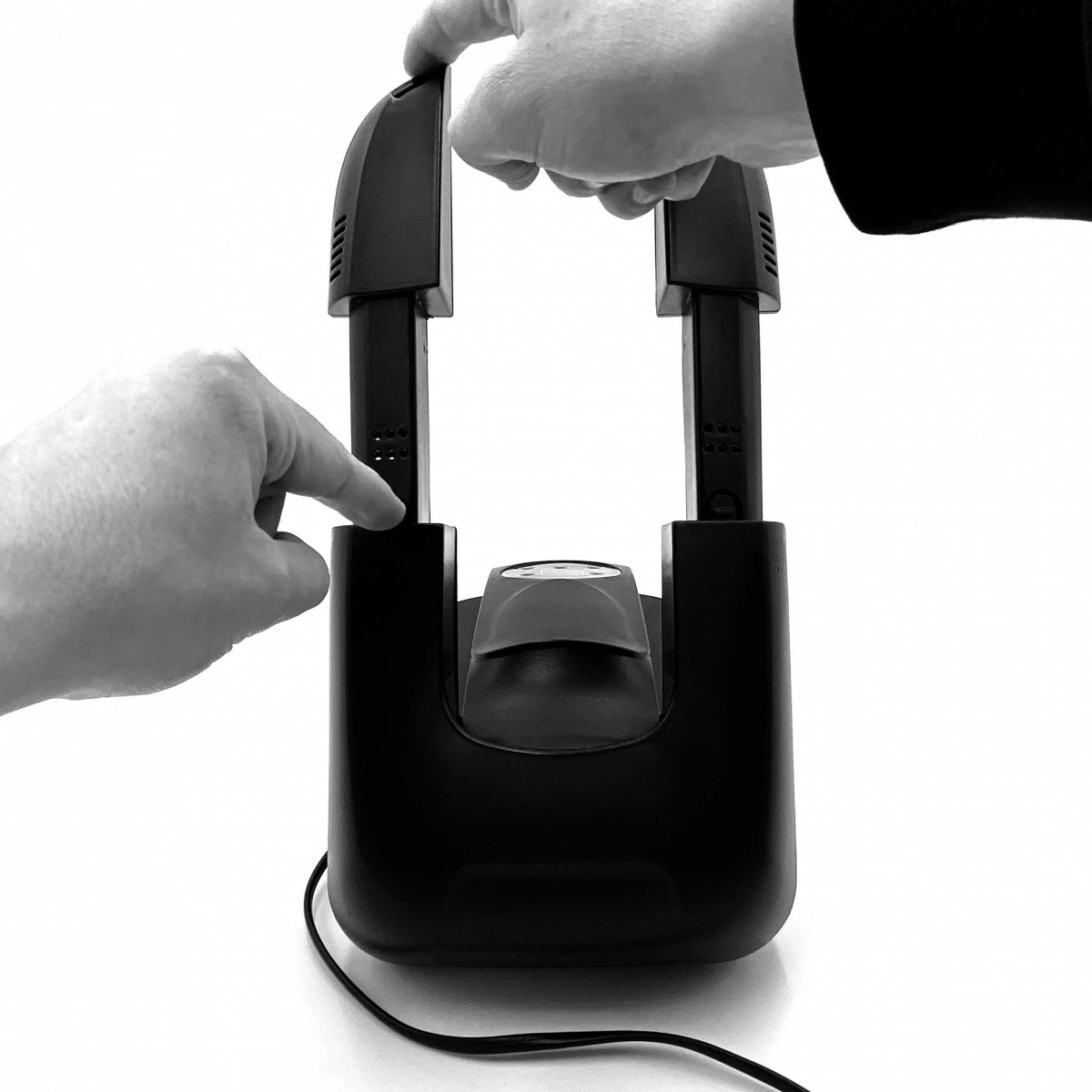 Tharëse këpucësh Media-Tech MT6523 me ozon, e zezë