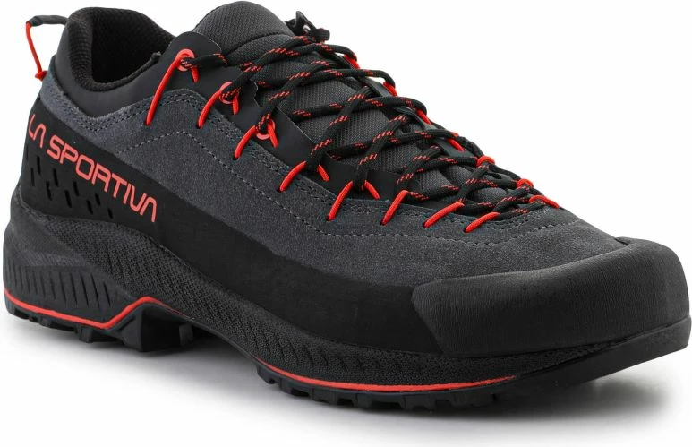 Atlete për meshkuj La Sportiva, të zeza