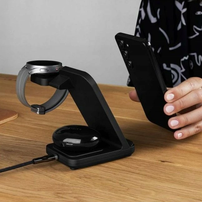 Stacion karikimi pa kabllo Fixed Powerstation FIXPOS-SA-BK 3-në-1 15W USB-C, i zi, set me kabllo
