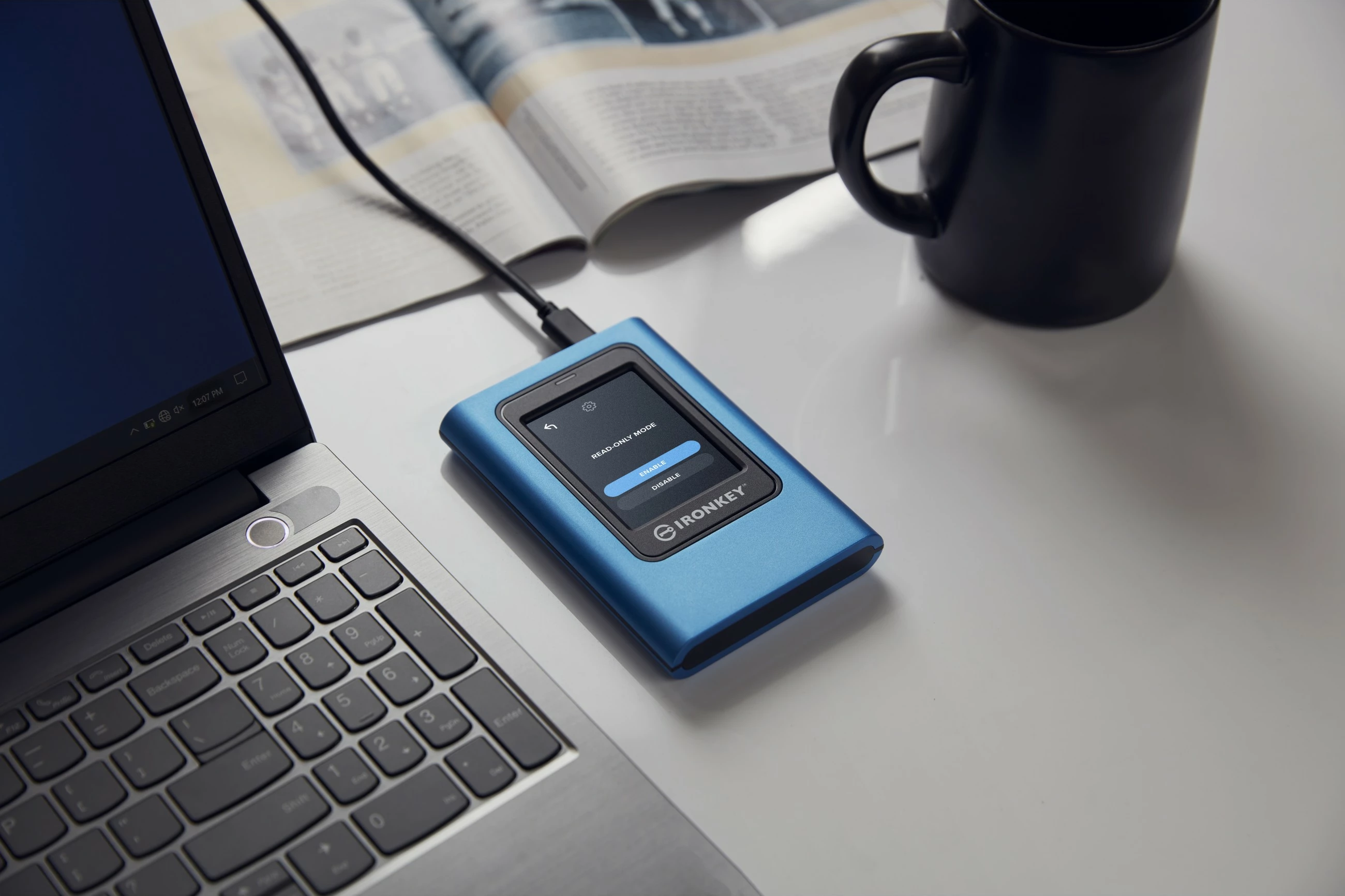 SSD i jashtëm Kingston IronKey Vault Privacy 80, 1.92 TB, USB Type-C, Blu