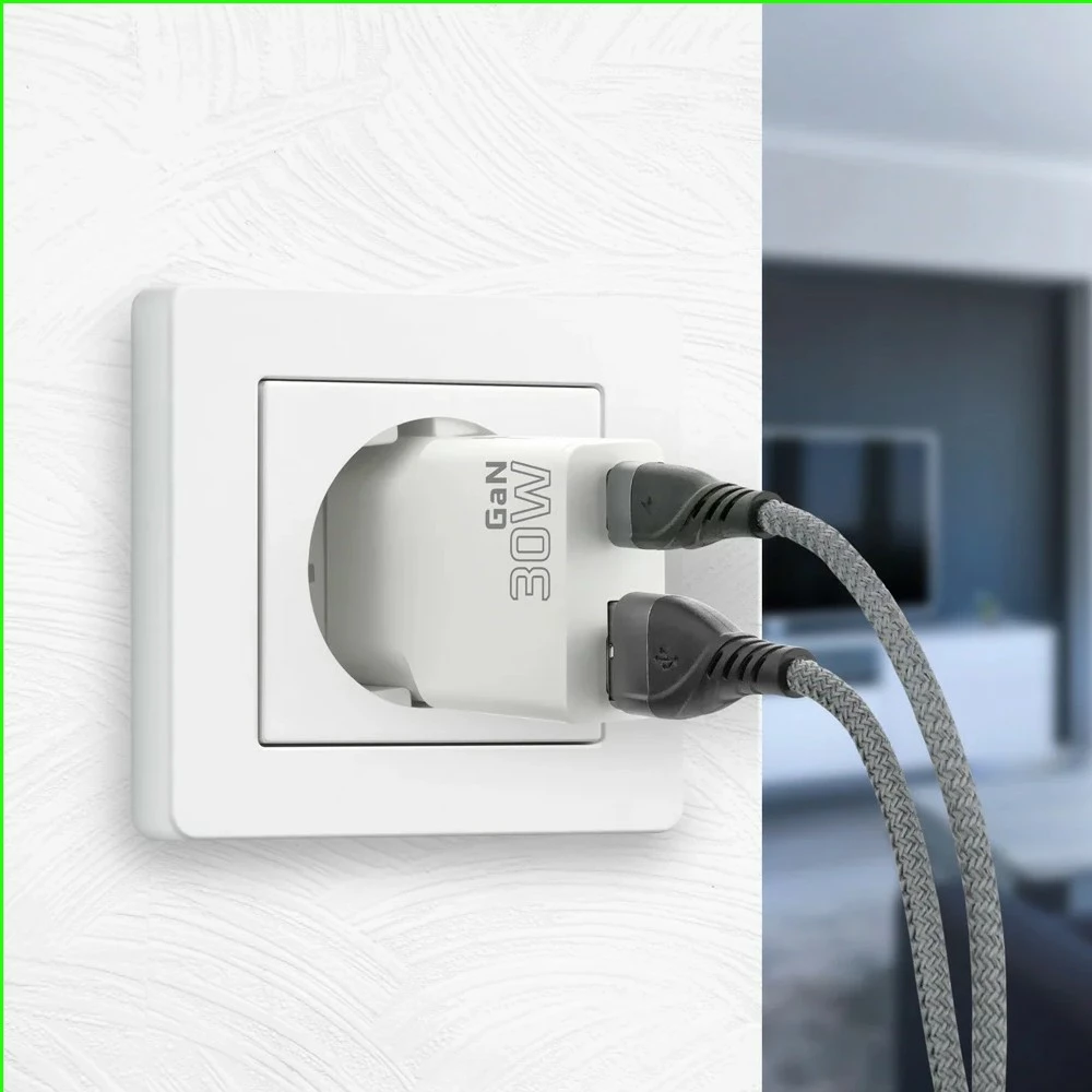 Karikues muri, everActive SC-380Q, GaN super slim 30W, 1x USB + 1x USB-C, QC 3.0/PD, e bardhë