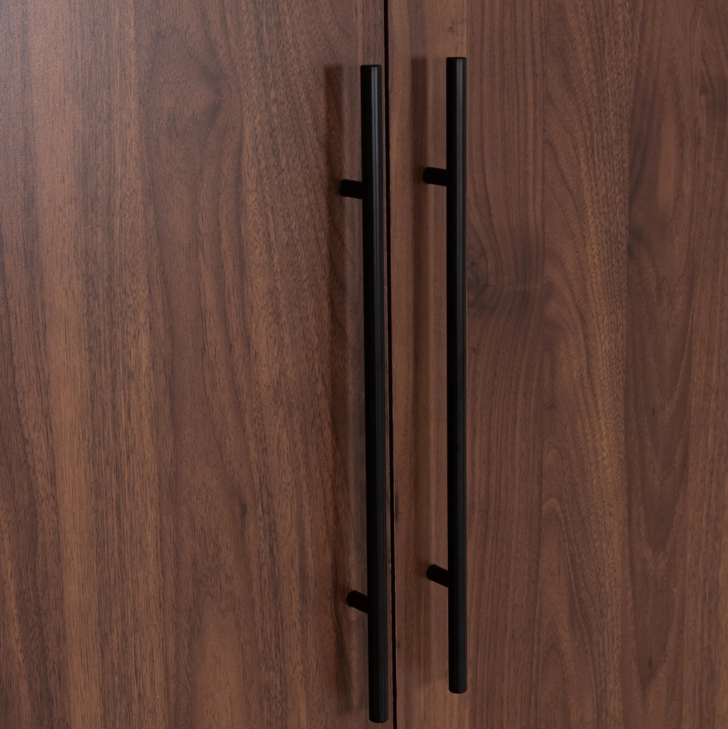 Dollap me 3 dyer, 2 sirtarë, ngjyrë arrë/wenge, CARYS FH746.11, 150x55.5x160cm