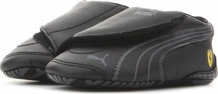 Atlete për djem Puma, të zeza