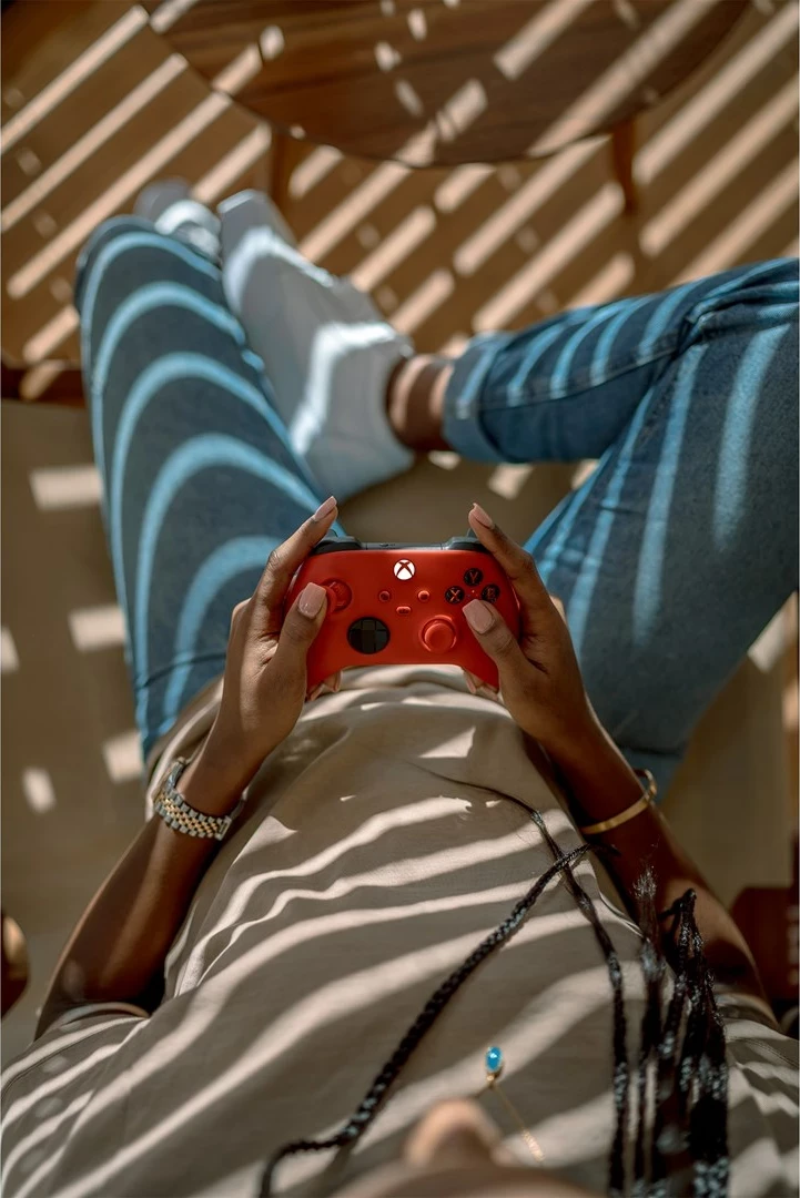 Gamepad Microsoft Xbox Wireless Controller QAU-00012, Bluetooth/USB, i kuq