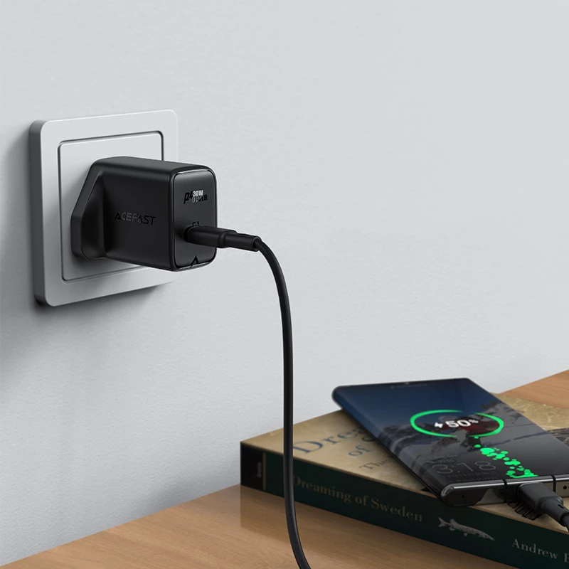 Karikues muri Acefast A24, USB-C, 30W, GaN, prizë UK, Bardhë