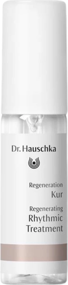 Trajtim rigjenerues për fytyrë Dr. Hauschka Regenerating Rhythmic Treatment për femra 40ml