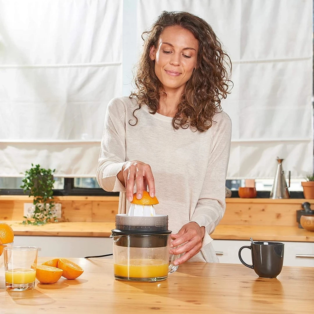 Shtrydhëse frutash Black+Decker BXCJ30E, 30W, e zezë 