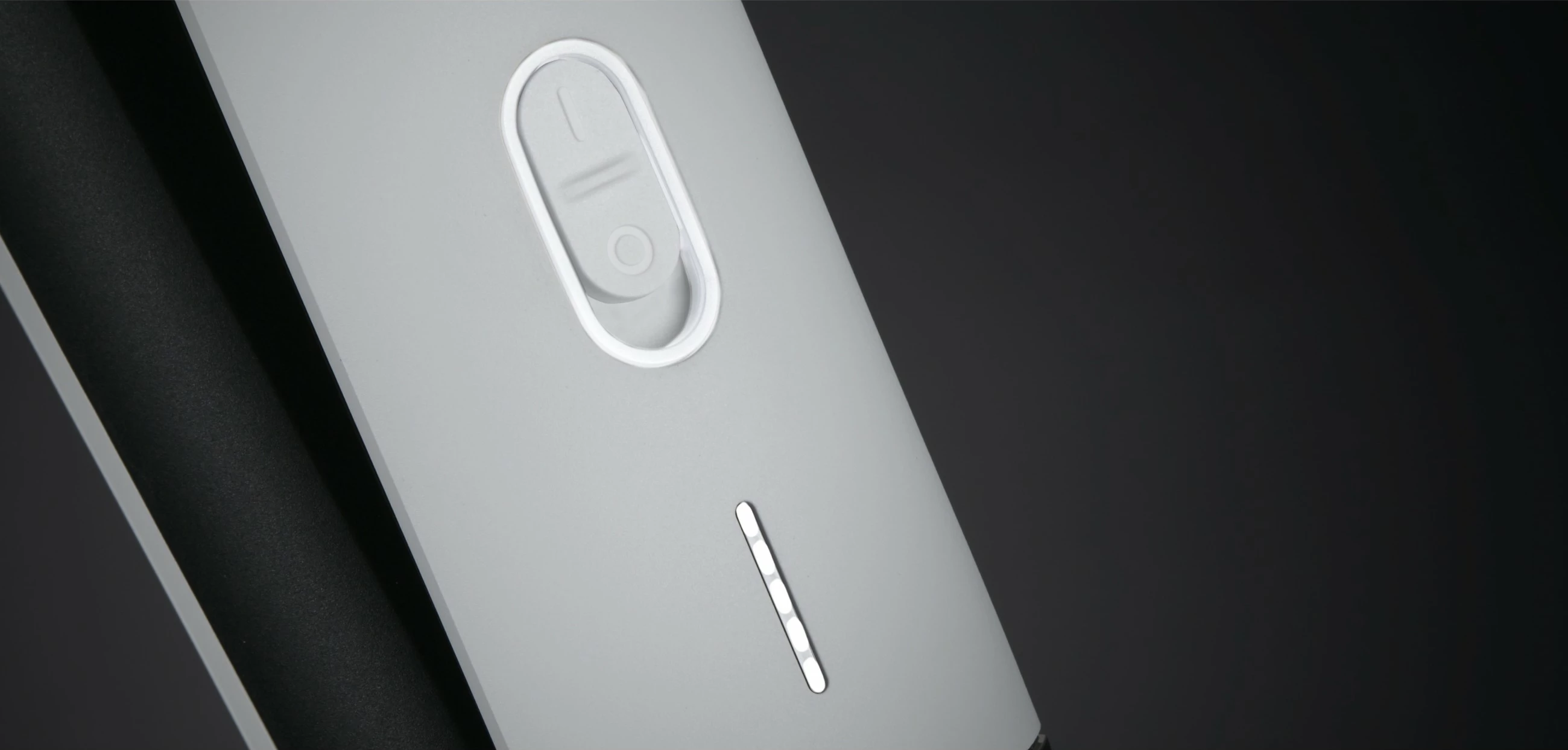 Hekur flokësh ghd Unplugged, pa kabllo, i bardhë