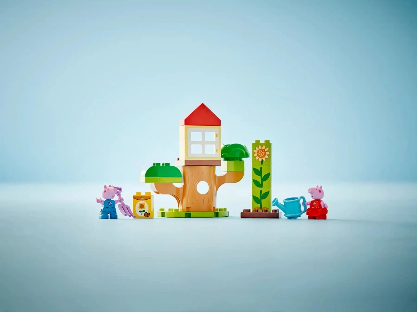Blloqe LEGO DUPLO 10431 Peppa Pig Kopshti dhe Shtëpia në Pemë