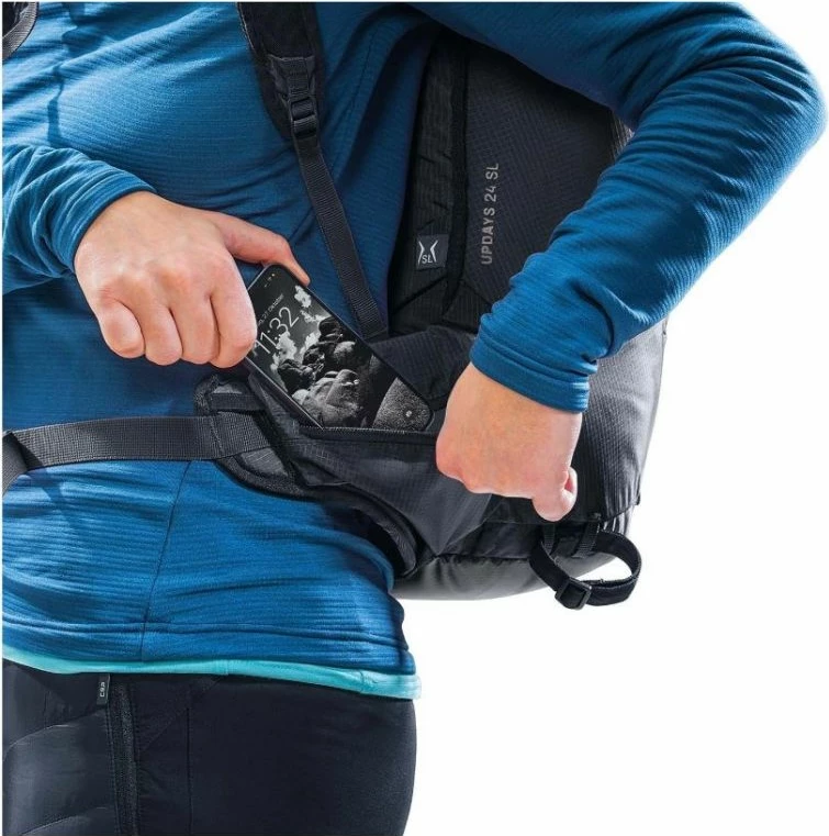 Çantë shpine Deuter, uniseks, e zezë